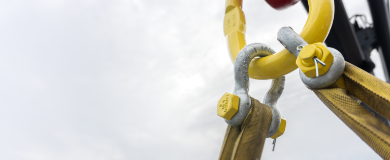 Loquen Shackles in use